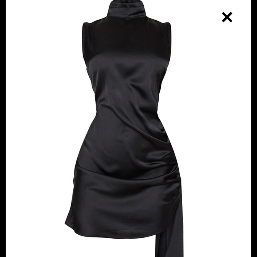 BLACK SATIN HIGH NECK SIDE DRESS - Picture 5 of 7